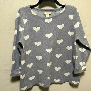 $5 SALE🔥 Heart Sweater ❤️